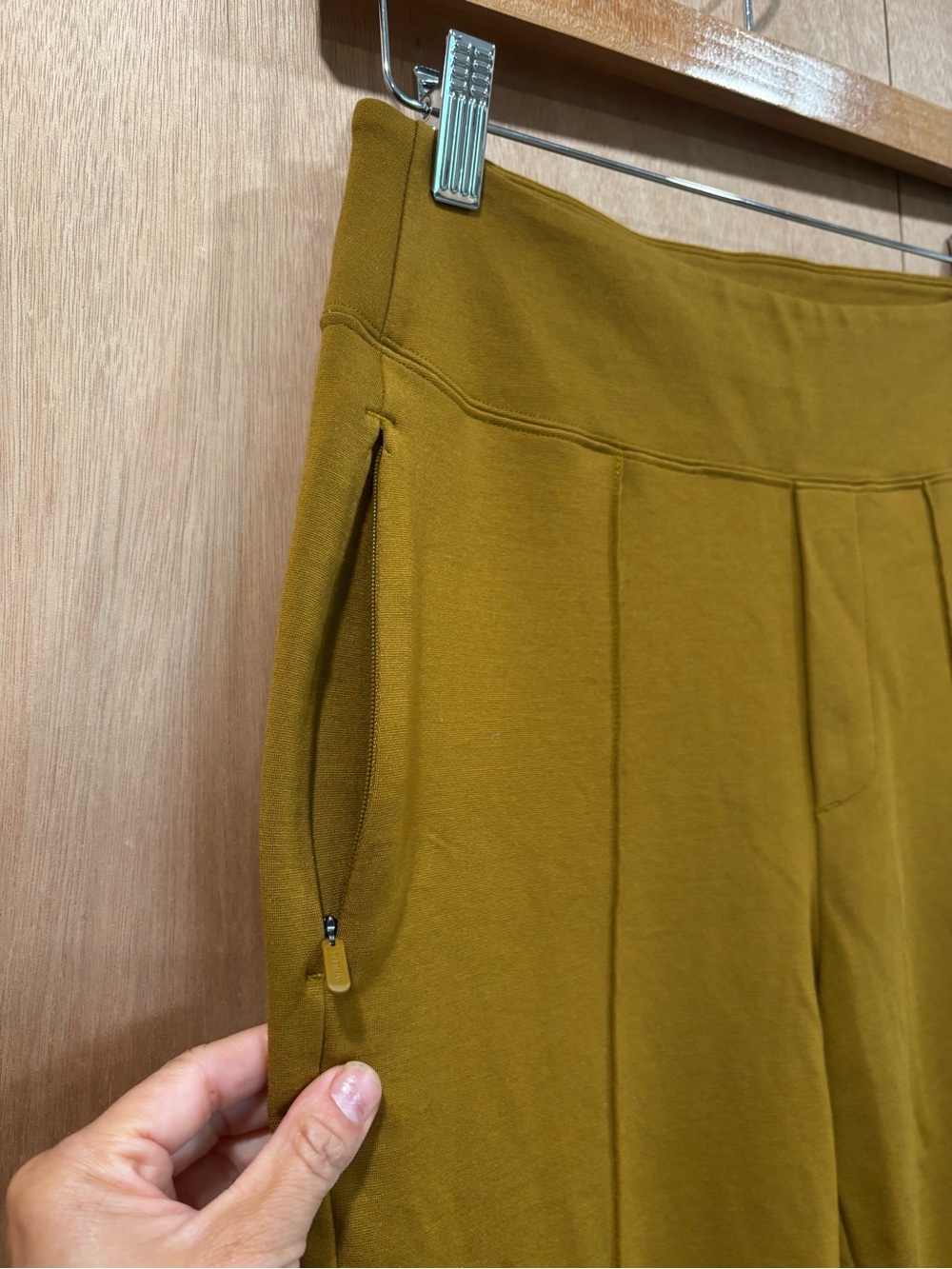 Athleta Mustard Camel Slim Ponte Pants 4 - Picture 4 of 5